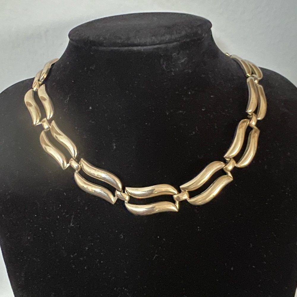 Monet Vintage 1950s Fashion Signed Gold Tone Element chain Necklace choker 16"